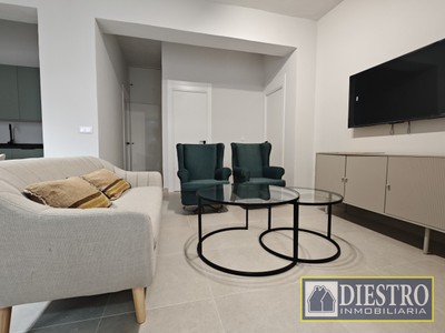 Apartamento en alquiler en Don Benito, Centro, con 2 dormitorios, baño y terraza