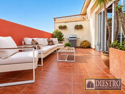 Ático en venta en Don Benito, Centro, con 3 dormitorios, 2 baños, plaza de garaje, trastero y 2 terrazas