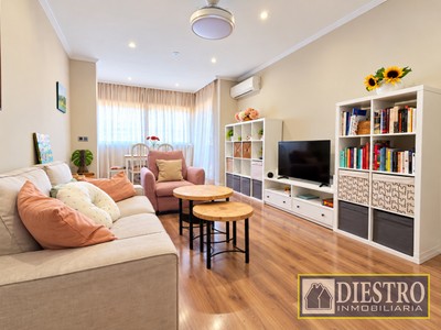 Piso en venta en Don Benito, Centro, con 3 dormitorios, 2 baños y terraza