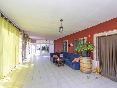 Finca rústica en venta en Menasalbas, con 4 dormitorios, 3 baños y terreno
