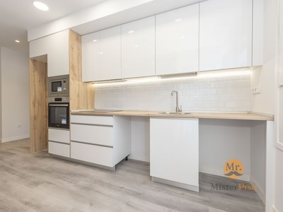 Piso en venta en Móstoles, con 2 dormitorios y baño