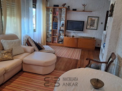 Piso en venta en Erandio, con 2 dormitorios y baño