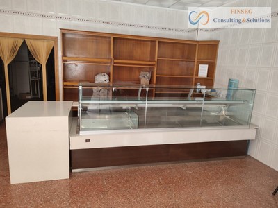 Local hostelería en traspaso en Valencia, Gandia, con baño y plaza de garaje