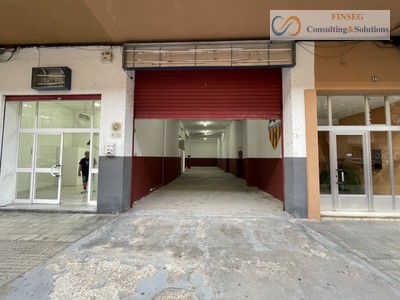 Local comercial en venta en Valencia, Gandia, con baño