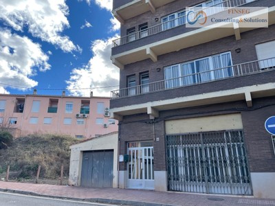 Local en venta en Valencia, Castelló De Rugat, con baño y aseo