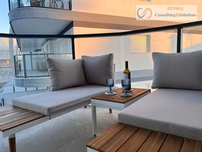 Apartamento en alquiler en Denia, Les Deveses, con 2 dormitorios, 2 baños, plaza de garaje, trastero, balcón y terraza