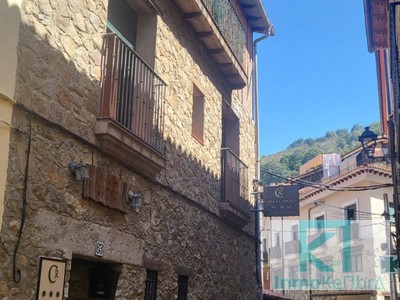 Casa rural en venta en Guijo De Sta. Barbara, con 6 dormitorios, 7 baños, aseo, plaza de garaje, trastero, 2 balcones y terraza