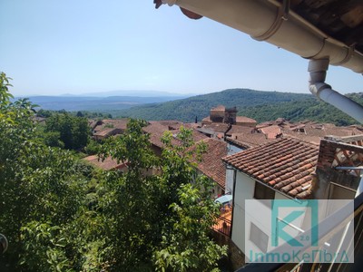 Casa rural en venta en Mogarraz, con 4 dormitorios, baño, trastero, 2 balcones y 2 terrazas