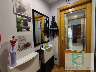 Piso en venta en Alcalá De Henares, Juan De Austria, con 3 dormitorios, baño y terraza