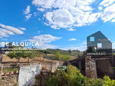 Apartamento en alquiler en Valencia De Alcantara, con 2 dormitorios, baño y terraza