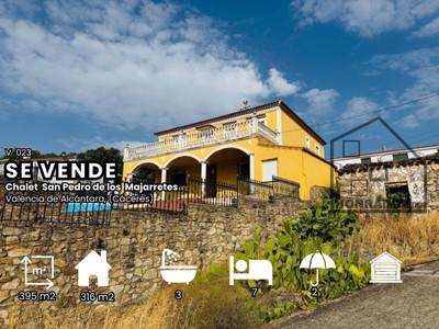 Chalet en venta en San Pedro De Los Majarretes, con 7 dormitorios, 3 baños, plaza de garaje, 2 terrazas y terreno
