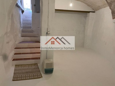 Casa en venta en Ciudadela, Centrico, con 5 dormitorios, 3 baños, trastero y 2 terrazas