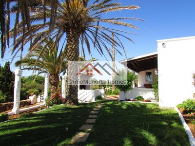 Casa de campo en venta en Ciudadela, Faro Punta Nati, con 1 dormitorio, baño, plaza de garaje, terraza y terreno