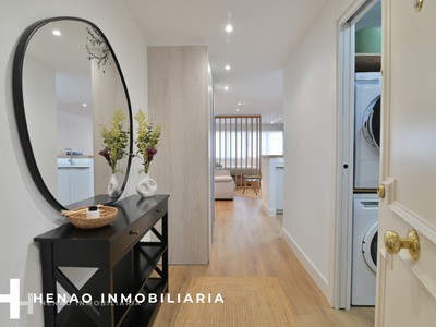 Apartamento en venta en Bilbao, Indautxu, con 1 dormitorio y baño