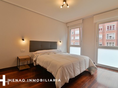 Piso en venta en Bilbao, con 2 dormitorios y 2 baños