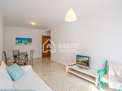 Apartamento en Monda con garaje y trastero: Una excelente inversión para tu futuro.