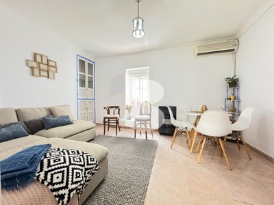 Casa en venta en Padul, con 3 dormitorios, 2 baños, plaza de garaje, trastero y 2 terrazas