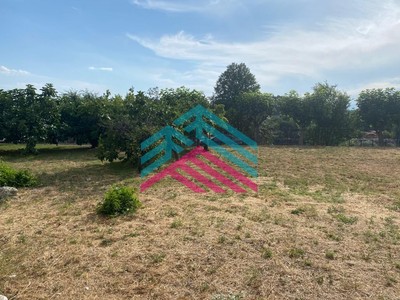 Terreno en venta en Candeleda, Centro Ciudad, con terreno