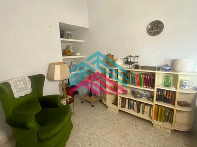 Piso en venta en Lanzahita, Lanzahita, con 2 dormitorios, baño y balcón