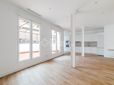 Ático en venta en Gran Vía, con 4 dormitorios, 3 baños y terraza