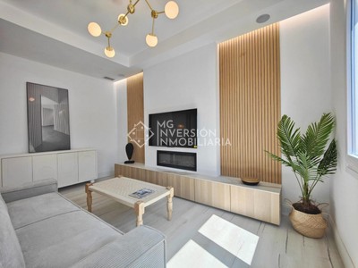 Piso en venta en Salamanca, con 3 dormitorios y 2 baños