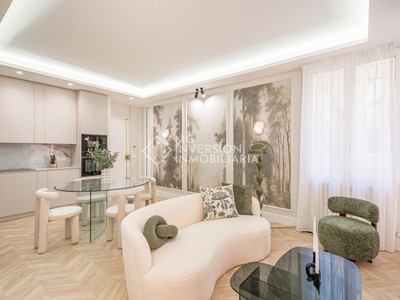 Piso en venta en Salamanca, con 2 dormitorios y 2 baños