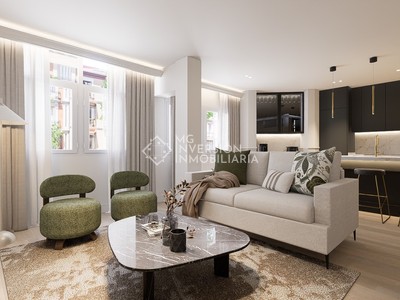 Piso en venta en Salamanca, con 3 dormitorios, 3 baños y plaza de garaje