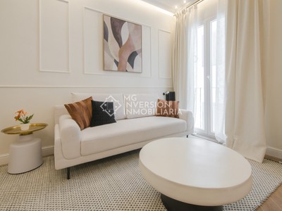 Piso en venta en Salamanca, Goya, con 2 dormitorios y 2 baños
