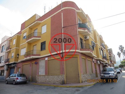 Piso en venta en Llauri, Pueblo, con 2 dormitorios y baño