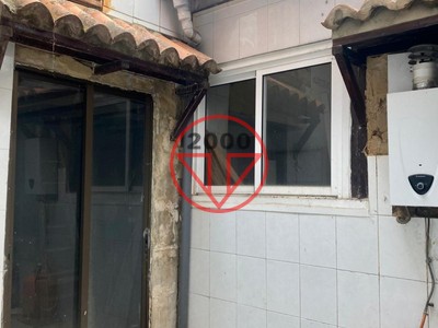 Local en venta en Valencia, El Carme, con baño