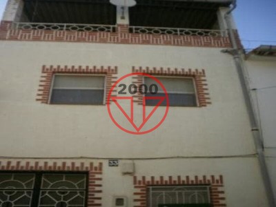 Casa en venta en Bolbaite, con 5 dormitorios y 2 baños