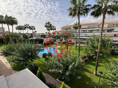 Apartamento en venta en Alfas Del Pi, Playa, con 3 dormitorios, 2 baños y terraza