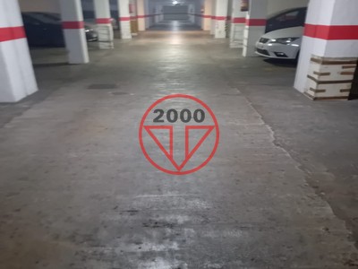 Garaje en alquiler en Valencia, Tendetes