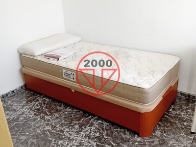 Habitación en alquiler en Valencia, Mestalla, con 4 dormitorios y 2 baños