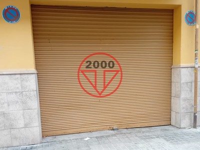 Local en alquiler en Valencia, con aseo