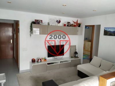 Piso en venta en Valencia, Benimaclet, con 3 dormitorios, baño y balcón