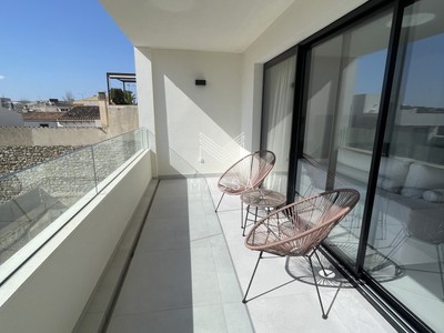 Apartamento en alquiler en Artà, con 2 dormitorios, 2 baños, plaza de garaje, trastero y 3 balcones