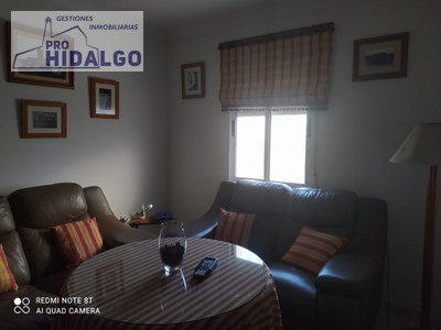 Casa en venta en Marchena, con 4 dormitorios, 2 baños, plaza de garaje y trastero