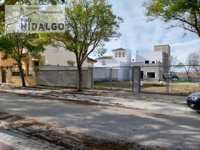 Terreno urbano en venta en Marchena