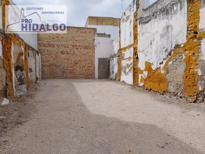 Terreno urbano en venta en Marchena