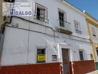 Casa para derribar en venta en Marchena