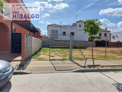 Terreno urbano en venta en Marchena
