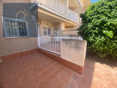 Apartamento en venta en Puerto De Mazarron, Bahia, con 2 dormitorios y baño
