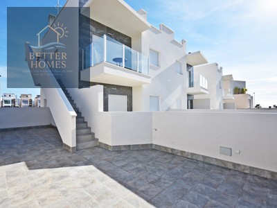 Casa en venta en El Alamillo, Mar De Plata, con 2 dormitorios y 2 baños