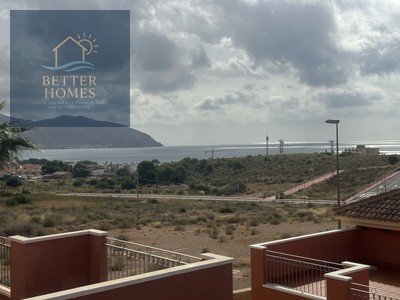 Apartamento en venta en Isla Plana, El Limonar, con 2 dormitorios y 2 baños