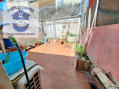 Casa en venta en Vilafranca Del Penedes, Centre Vila, con 4 dormitorios, 2 baños y 2 terrazas