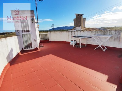 Casa en venta en Fortaleny, con 2 dormitorios, 2 baños, aseo y terraza