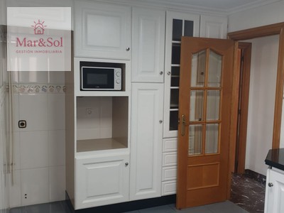 Piso en venta en Albalat De La Ribera, con 2 dormitorios, baño y balcón