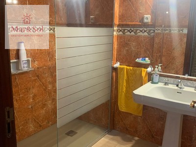 Casa en venta en Favara, con 4 dormitorios, 2 baños y 2 terrazas
