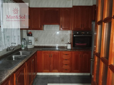 Casa en venta en Cullera, con 7 dormitorios, 2 baños y terraza